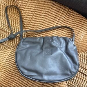 Anne Klein Calderon Gray Leather Crossbody Bag leather like new condition